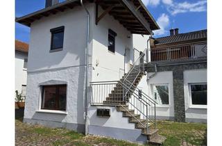 Zwei Zimmer in W&auml;chtersbach: Helle Maisonette-Wohnung mit Terrasse in Wächtersbach