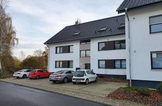 Sch&ouml;ne ger&auml;umige Wohnung im Dachgeschoss! Inkl. Stellplatz! in Leopoldshöhe