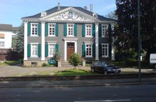 Schicke Dachgeschosswohnung klassizistischer Villa in Wipperfürth