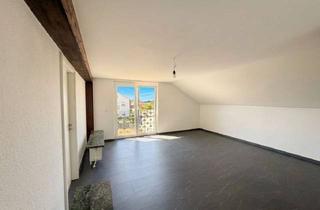 Renoviertes Raumwunder in Creu&szlig;en &ndash; Helle 3-Zimmer-Wohnung mit Ankleide in Creußen