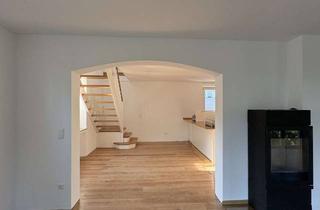 Gro&szlig;z&uuml;gige Etagenwohnung mit sch&ouml;nem Garten in Donaustauf