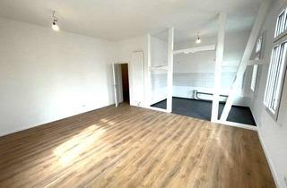 Kernsanierte Stadtwohnung im 1. Obergeschoss mit Balkon zu vermieten in Halver