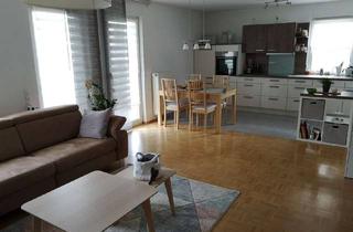 Neuwertige Moderne 3,5 Zimmer Wohnung mit gro&szlig;er Terrasse in Sennfeld Neubaugebiet provisionsfrei in Sennfeld