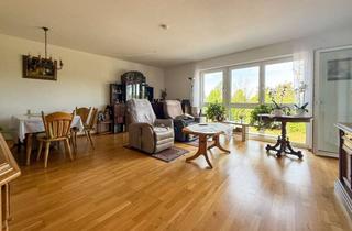 Gro&szlig;z&uuml;gige 2 Zimmerwohnung mit Balkon in Neufinsing! in Finsing