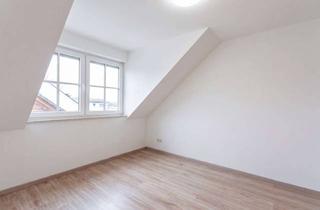 Attraktive Dachgeschosswohnung mit Stellplatz im Zentrum von Halle! in Halle (Westfalen)