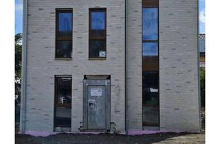 Helle Obergeschosswohnung mit Balkon, Garage &amp; Stellplatz in Olfen