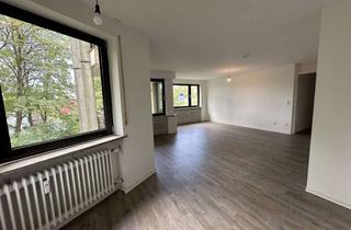 So viele Fenster! 2-Zimmer-Wohnung mit 2 Balkonen in Neuried