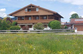 Dachgeschosswohnung mit unverbautem Bergblick und S&uuml;dloggia in Lenggries