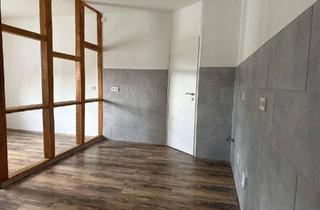 Gro&szlig;e 4-Zimmer-Wohnung im Zentrum von Lennestadt-Meggen in Lennestadt