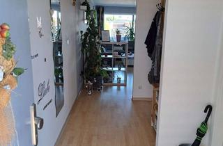 Sch&ouml;ne 3-Zi.-Whg. mit Balkon in Hohenlinden