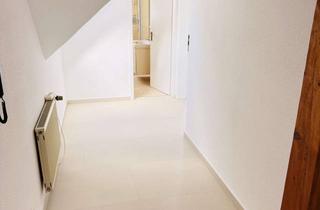 Renovierte 2 Zimmer-DG-Wohnung mit Balkon in N&ouml;rdlingen in Nördlingen