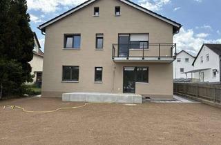 4-Zimmer-Wohnung in Wenzenbach - Erstbezug nach Kernsanierung in Wenzenbach
