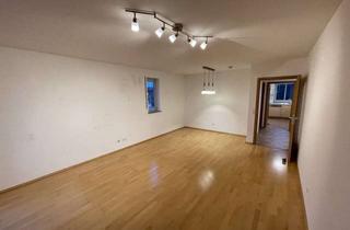 Wohnen in Ismaning: Helle Wohnung mit Balkon in Ismaning