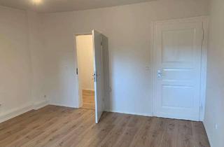 Frisch modernisierte 2-Zimmer-Wohnung mit Loggia und Blick ins Gr&uuml;ne in Haan
