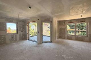 ERSTBEZUG: 3-Zimmer-Penthousewohnung mit zwei Balkonen und Weitblick in Porta Westfalica