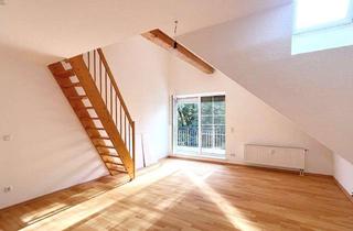 Helle 2 Zimmer DG-Wohnung mit Einbauk&uuml;che, Balkon und TG-Stellplatz in Maisach
