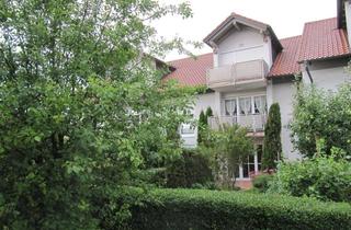 Zentral &amp; Gr&uuml;n: 2-Zi.-EG-Wohnung mit EBK, 60m&sup2; Garten &amp; TG in Ampfing in Ampfing