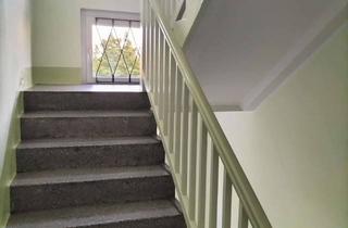 Lebendiger Wohnraum: 3-Zimmer-Wohnung in Schm&ouml;lln in Thon