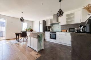 Hochwertig wohnen auf 3 Zimmer &ndash; zentrumsnah in Erding, mit Balkon &amp; Einbauk&uuml;che in Erding