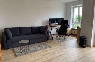 helle, gepflegte 2-Zimmer-Wohnung mit Balkon in Neutraubling in Neutraubling