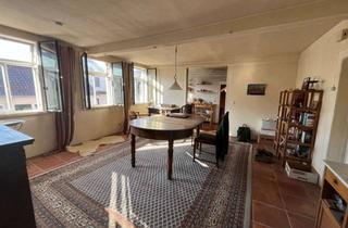 G&uuml;nstiger Mietpreis f&uuml;r Wohnung mit individuellem Charme! in Neustadt bei Coburg