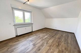 Renovierte 3-Zimmer-Wohnung mit Balkon in Ebersdorf! in Ebersdorf bei Coburg