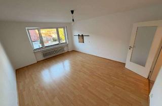 Helle 3-Zimmer-Wohnung direkt am Grafinger Marktplatz &ndash; mit Einbauk&uuml;che, Keller &amp; Stellplatz in Grafing bei München