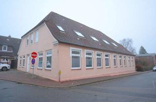 Gepflegte 3 Zimmer-Wohnung im 1. Obergeschoss in zentrumsnaher Wohnlage in Wesselburen in Wesselburen