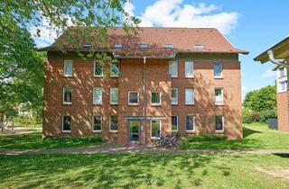 Modernes Wohnen unterm Dach &ndash; frisch renoviert und bereit f&uuml;r Ihre Ideen in Itzehoe