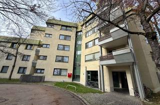 Frisch saniert! 2 Zimmer mit Balkon in Neuried