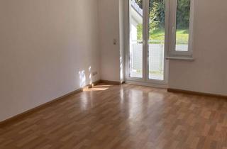 Sch&ouml;ne 3-Zimmer-Wohnung am Kreuzberg mit Balkon in Kronach