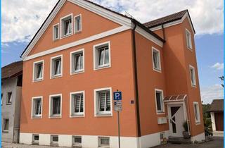 gro&szlig;z&uuml;gige 2-Zimmer-Dachgeschoss-Wohnung in zentraler Lage - auf Wunsch mit Garten samt Gartenhaus in Arnstorf