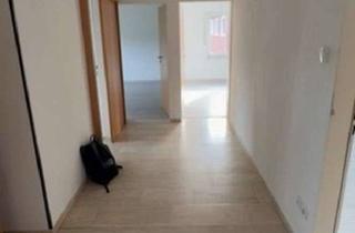 Frisch renovierte 4-Zi-Wohnung (99qm) mit gro&szlig;em Balkon, neuer Einbauk&uuml;che &amp; Garage in Sassenberg in Sassenberg