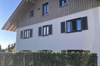 Wohnen mit Charakter: Neue Vier-Zimmer-Wohnung in Reichersbeuern in Reichersbeuern