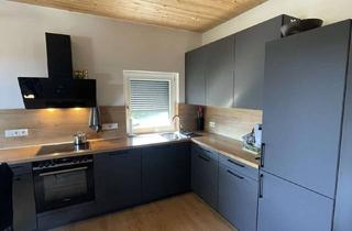 Sch&ouml;ne Erdgeschosswohnung mit 2 Zimmer und Balkon in Windorf in Windorf