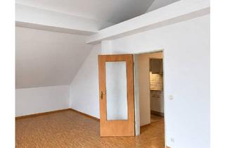 Planegg-Martinsried, ger. 3 ZKB, EBK ohne Abl, Parkett, in kleiner Anlage in Planegg