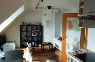 Gem&uuml;tliches Nest unterm Dach mit Aufzug - Zentral in Willich-Anrath - in Willich