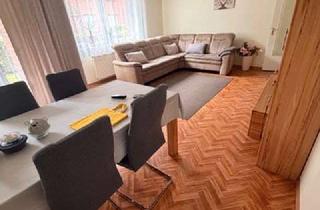Gro&szlig;e 4-Zimmerwohnung - geeignet f&uuml;r eine Familie - WBS erforderlich in Hiddenhausen