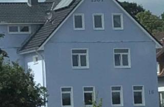 Individuelle 2-Zimmer Dachgeschosswohnung mit Balkon in Plön