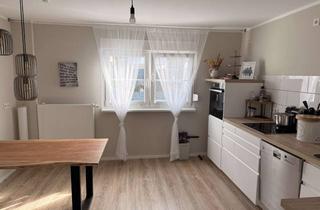 Freundliche, frisch renovierte 2,5-Zimmer-Wohnung in Lohmar in Lohmar