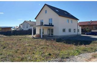 Dachgeschosswohnung mit Klima-Anlage - Naubau in Oberschwarzach