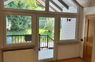 Kipfenberg: 2,5-Zimmer-Dachgeschosswohnung in Kipfenberg