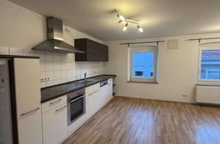 Viel Platz in Beratzhausen: 6-Zimmer-Wohnung in Beratzhausen