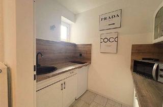 **TOP Apartment, super gepflegt mit EBK** in Neusäß
