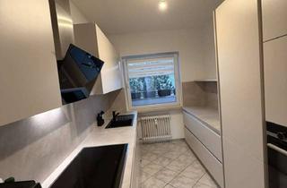 Hochwertig ausgestattete Wohnung mit Sch&uuml;ller Einbauk&uuml;che, gro&szlig;em Balkon &amp; eigenem Stellplatz in Maintal