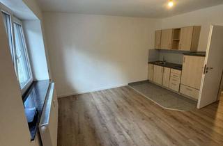 Frisch Renovierte 1-Zimmer Wohnung in Schloß Holte-Stukenbrock