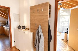 Wohnen mit Charakter: 2-Zimmer-Dachgeschosswohnung in Neubiberg in Neubiberg
