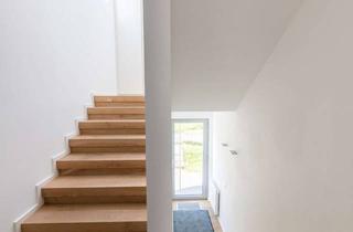 Dachgeschosswohnung mit Einbauk&uuml;che und Balkon in Eslohe Zentrum zu vermieten in Eslohe (Sauerland)