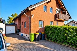 Moderne 3,5-Zimmer-DG-Wohnung mit Balkon, Garten &amp; Garage &ndash; 106 m&sup2; in Ruppichteroth
