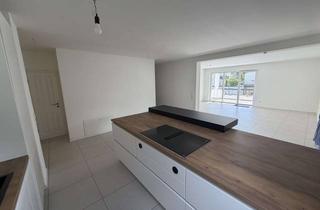 Helle, gro&szlig;z&uuml;gige Wohnung mit luxuri&ouml;ser K&uuml;che und Loggia in Bad Honnef